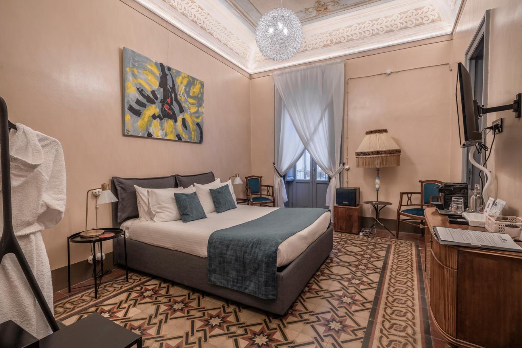 360Me Palace Мессина Экстерьер фото