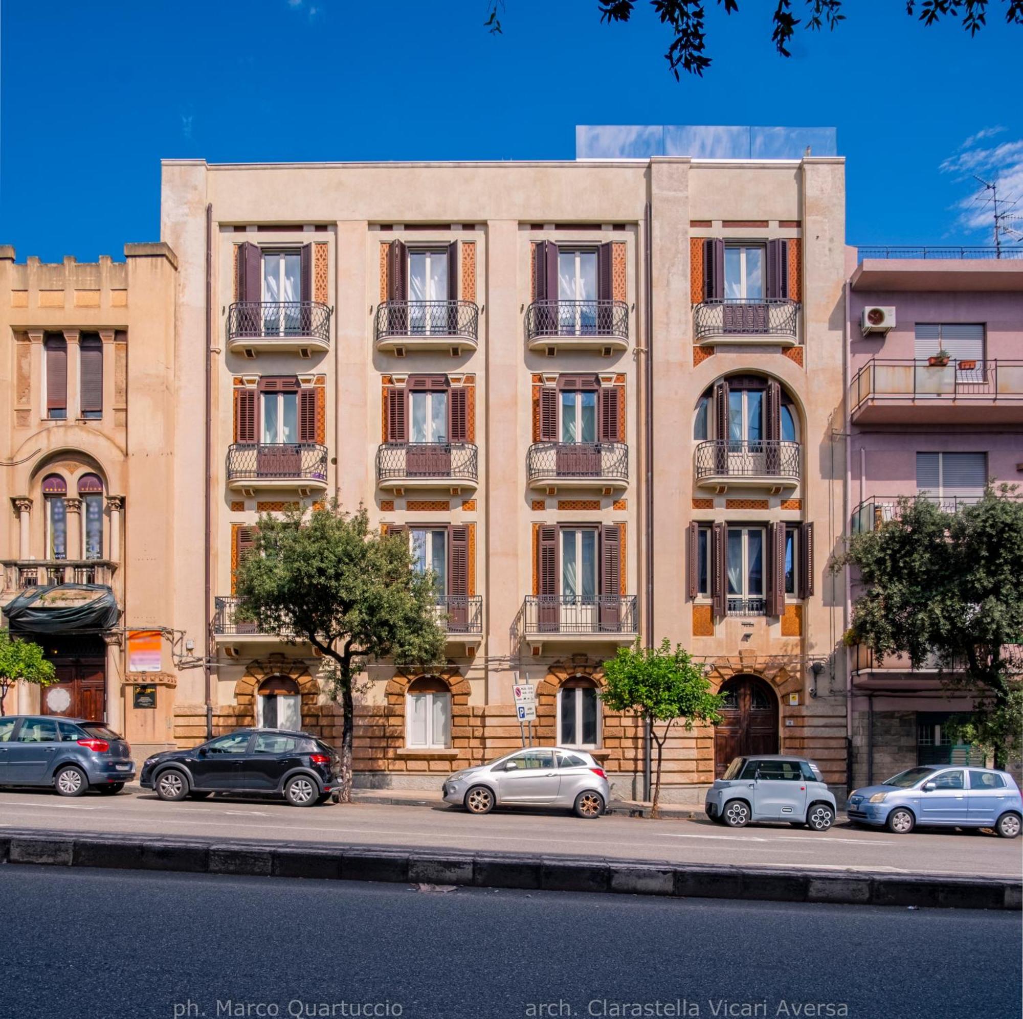 360Me Palace Мессина Экстерьер фото